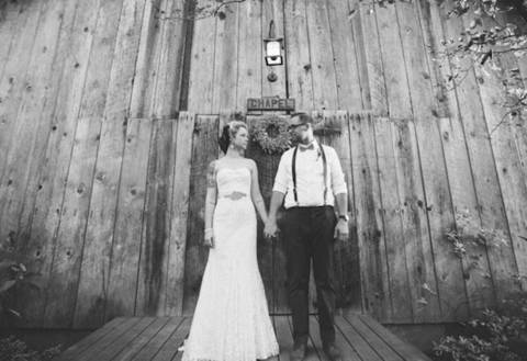 Джошуа и Дженна: творческая свадьба в стиле шебби-шик