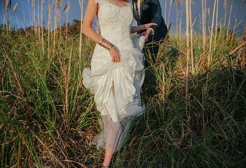 Эрика и Джедидах: свадьба ручной работы на побережье