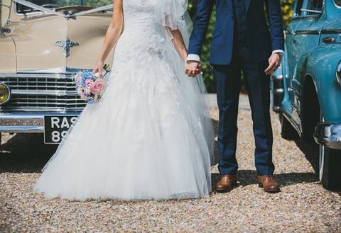 Эшли и Эми: стильная летняя свадьба в пастельных оттенках