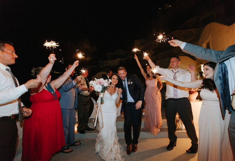 Красивая свадьба Айрис и Стива в романтичном стиле в Греции