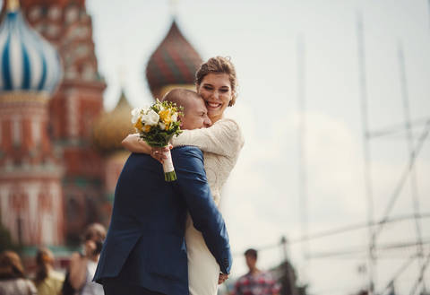 Потрясающая летняя свадьба Руслана и Насти в большом городе