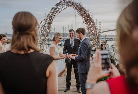 Уитни и Кевин: ретро-свадьба у моста